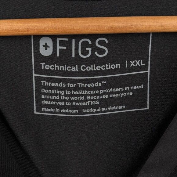 FIGS Scrub Set Sz XXL Catarina Scrub Top Kade Cargo Pants Black Technical - Picture 6 of 15